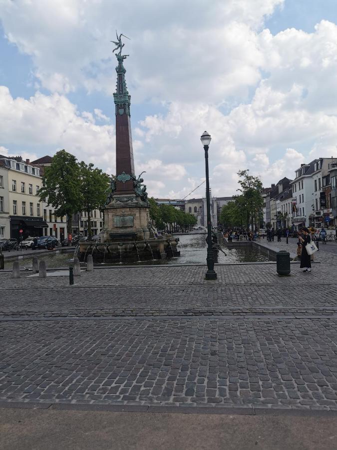 Exclusive Two-Level Apartment With Private Terrace On The Canal Bruxelles Esterno foto