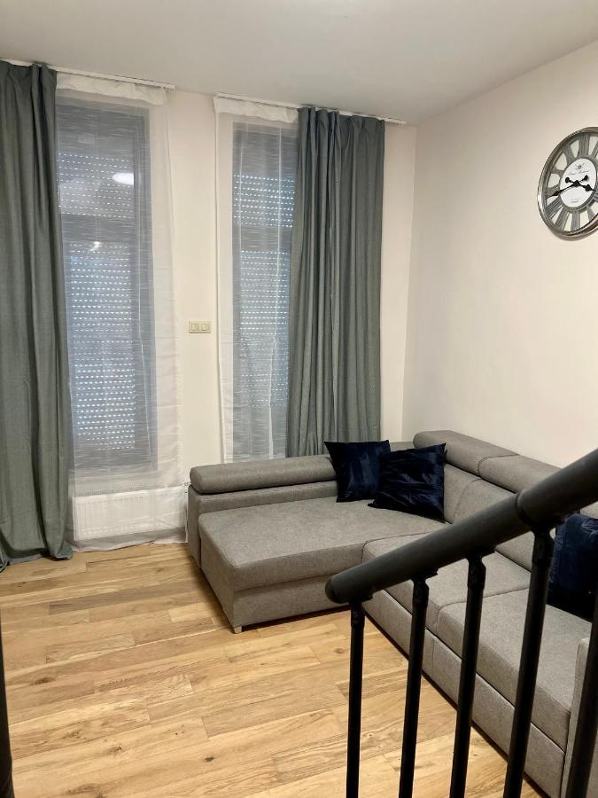 Exclusive Two-Level Apartment With Private Terrace On The Canal Bruxelles Esterno foto